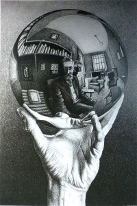 Escher, Nature morte dans une sphère