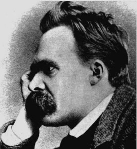 Nietzsche profil 450